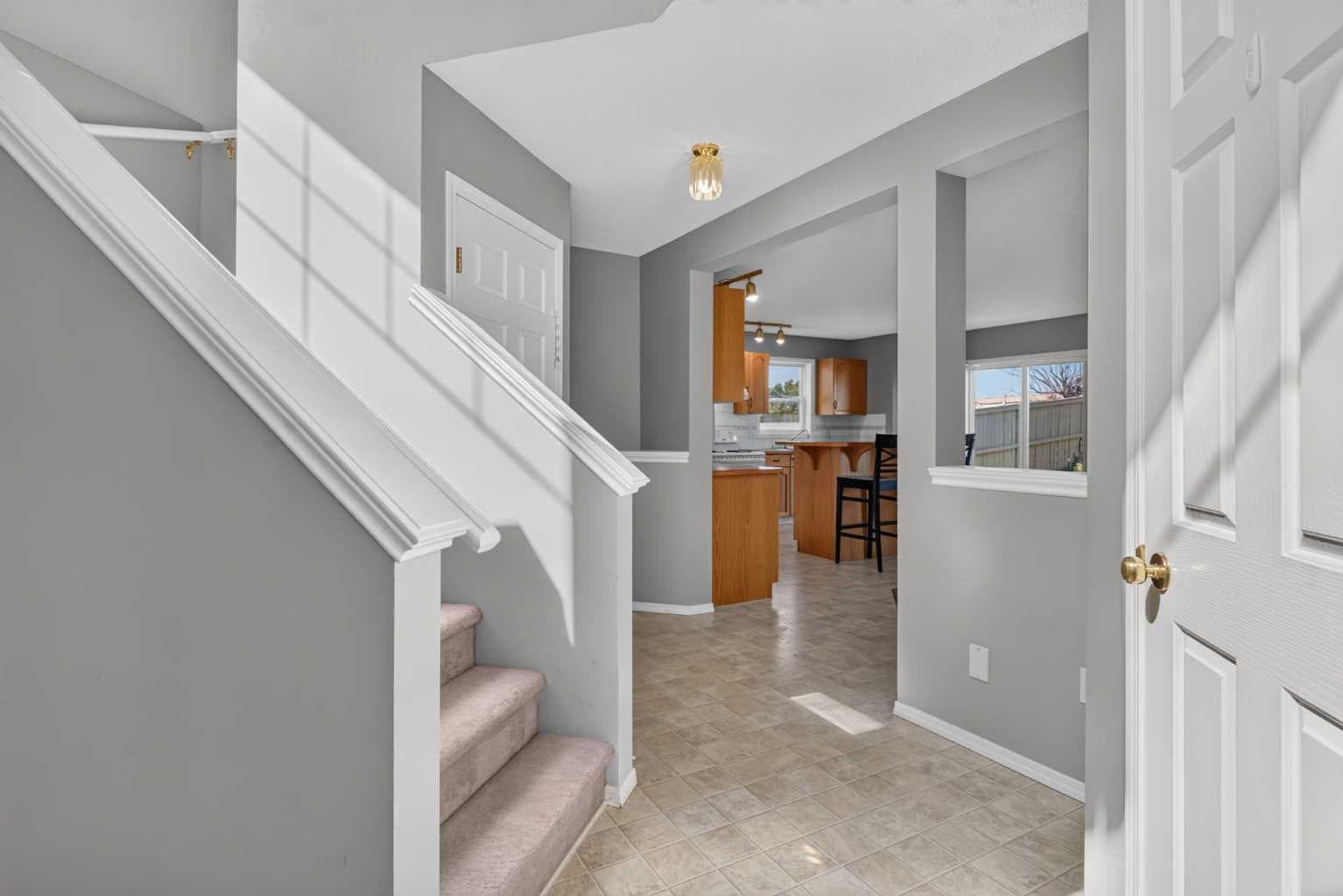 234 Chapalina Place SE