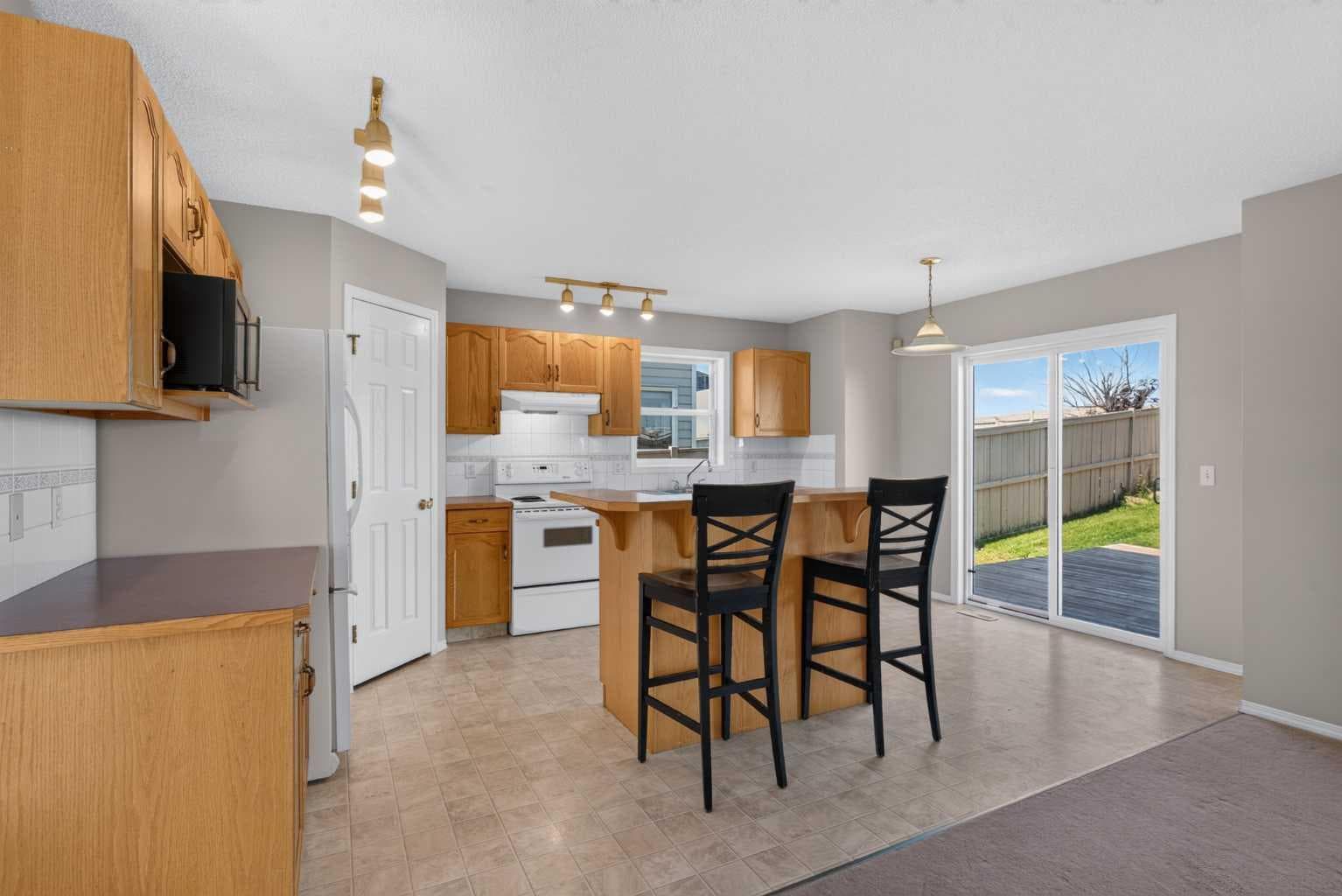 234 Chapalina Place SE