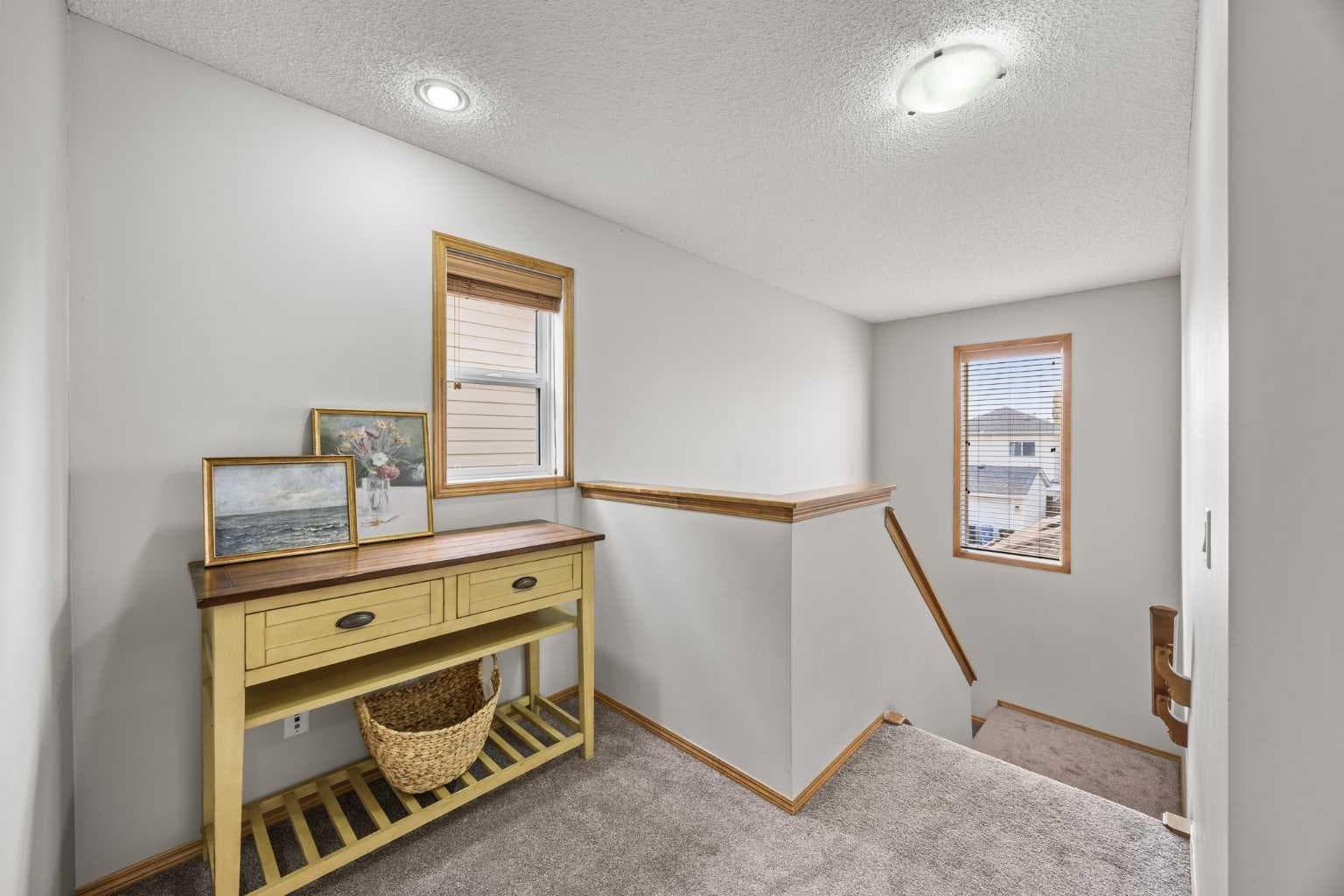 4446 Elgin Avenue SE
