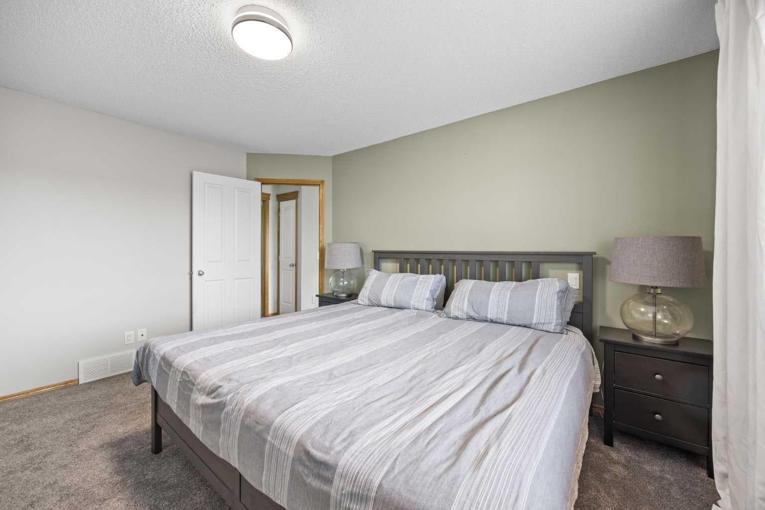 4446 Elgin Avenue SE