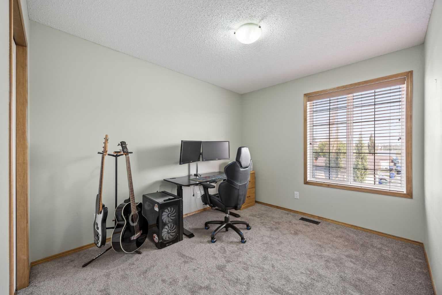 4446 Elgin Avenue SE