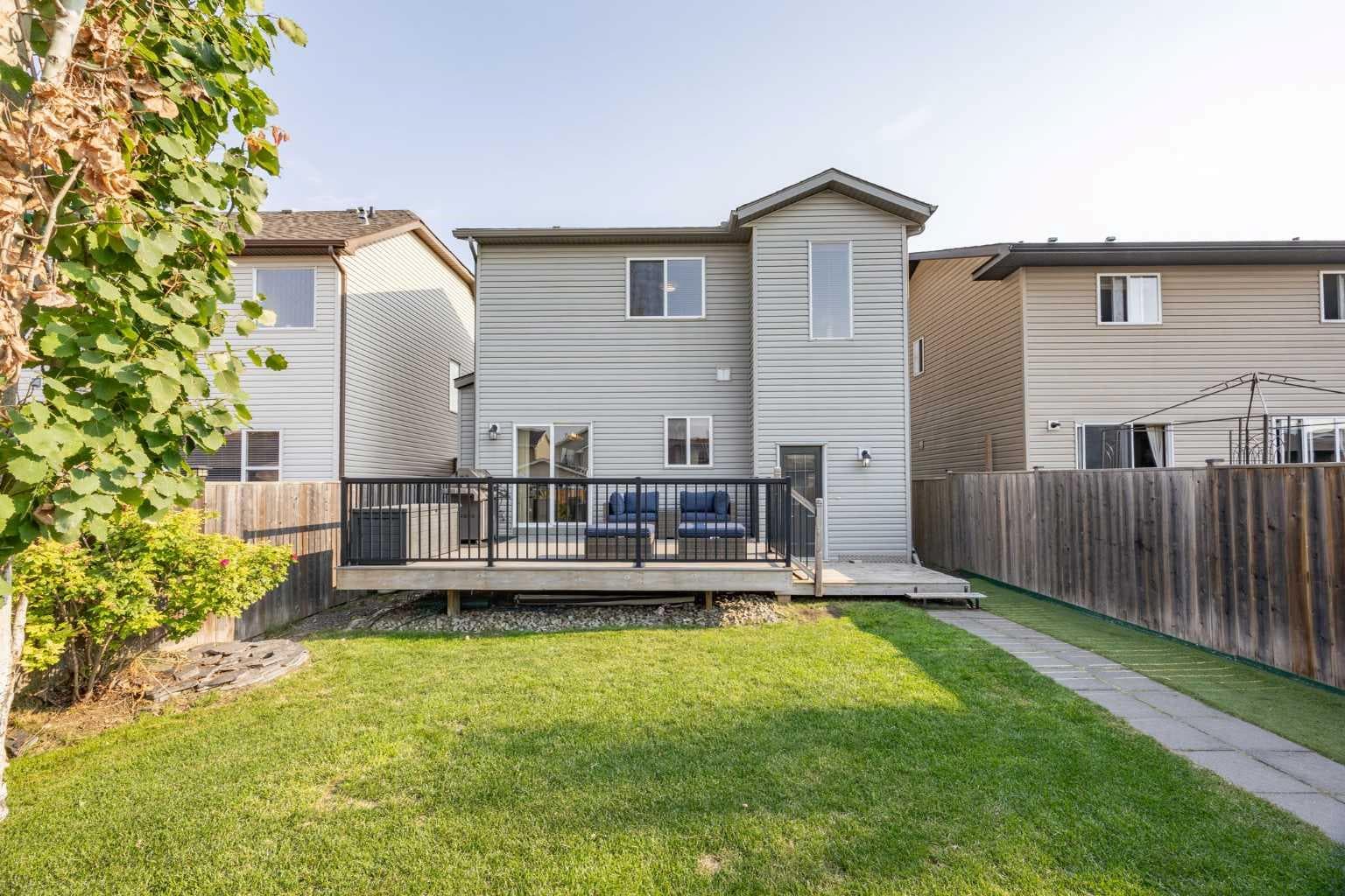 4446 Elgin Avenue SE