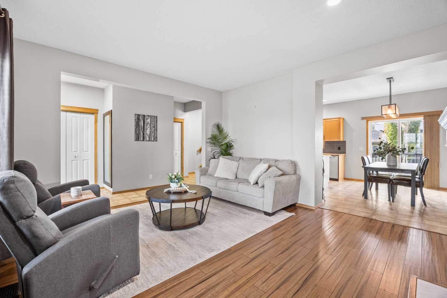 4446 Elgin Avenue SE