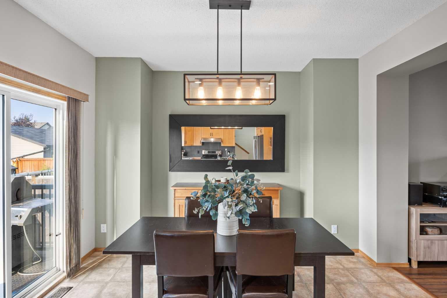 4446 Elgin Avenue SE