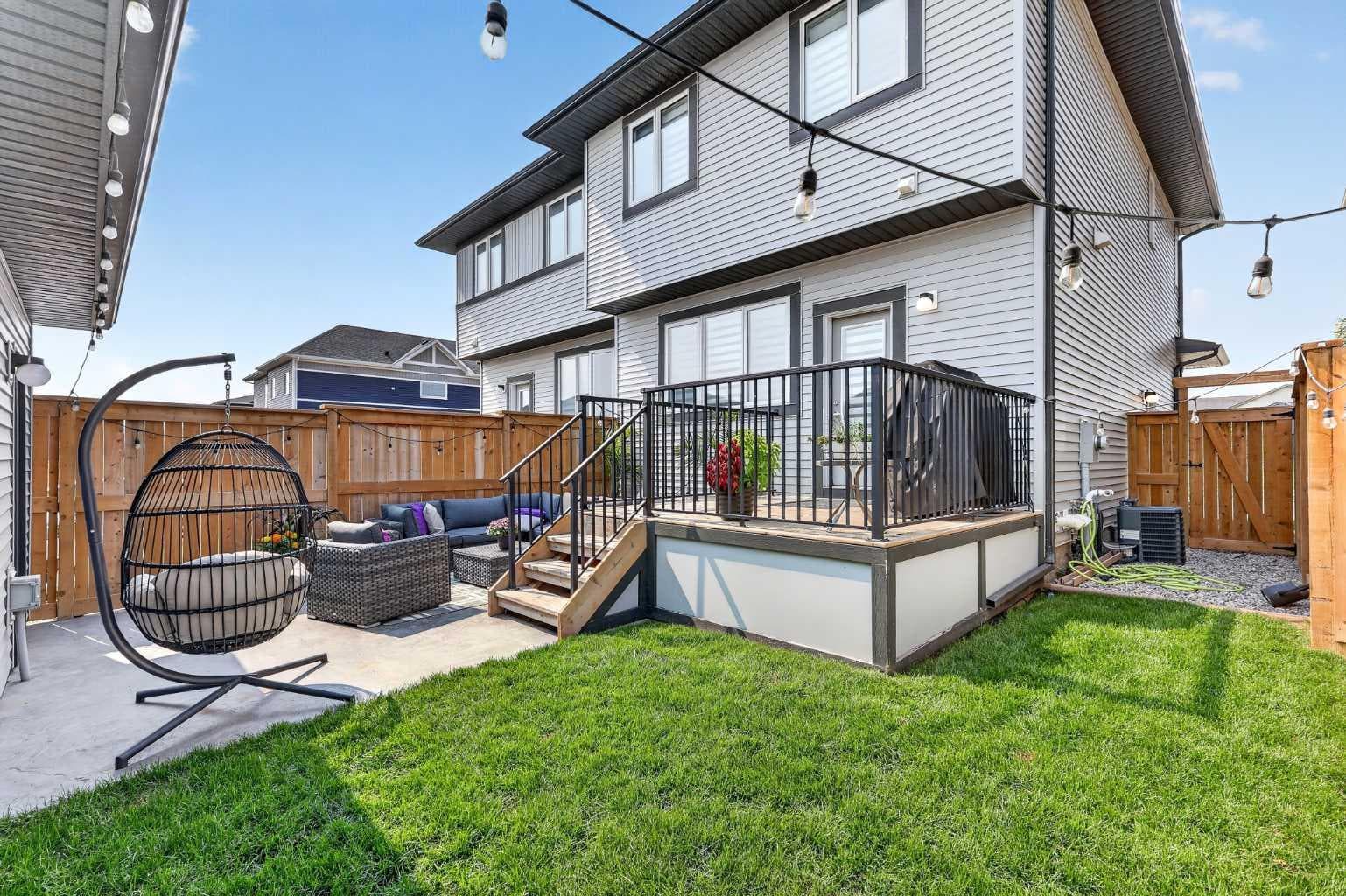 132 Creekside Drive SW