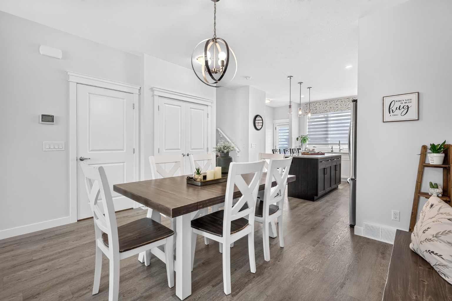 132 Creekside Drive SW