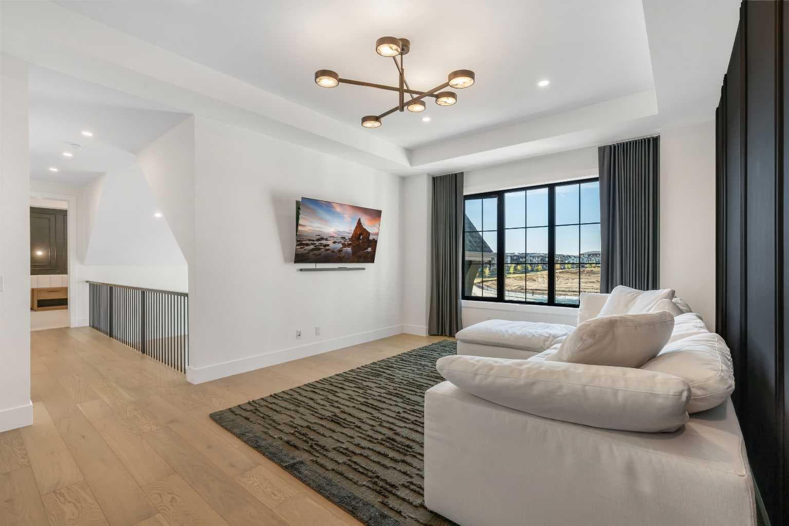 62 Marina Island SE