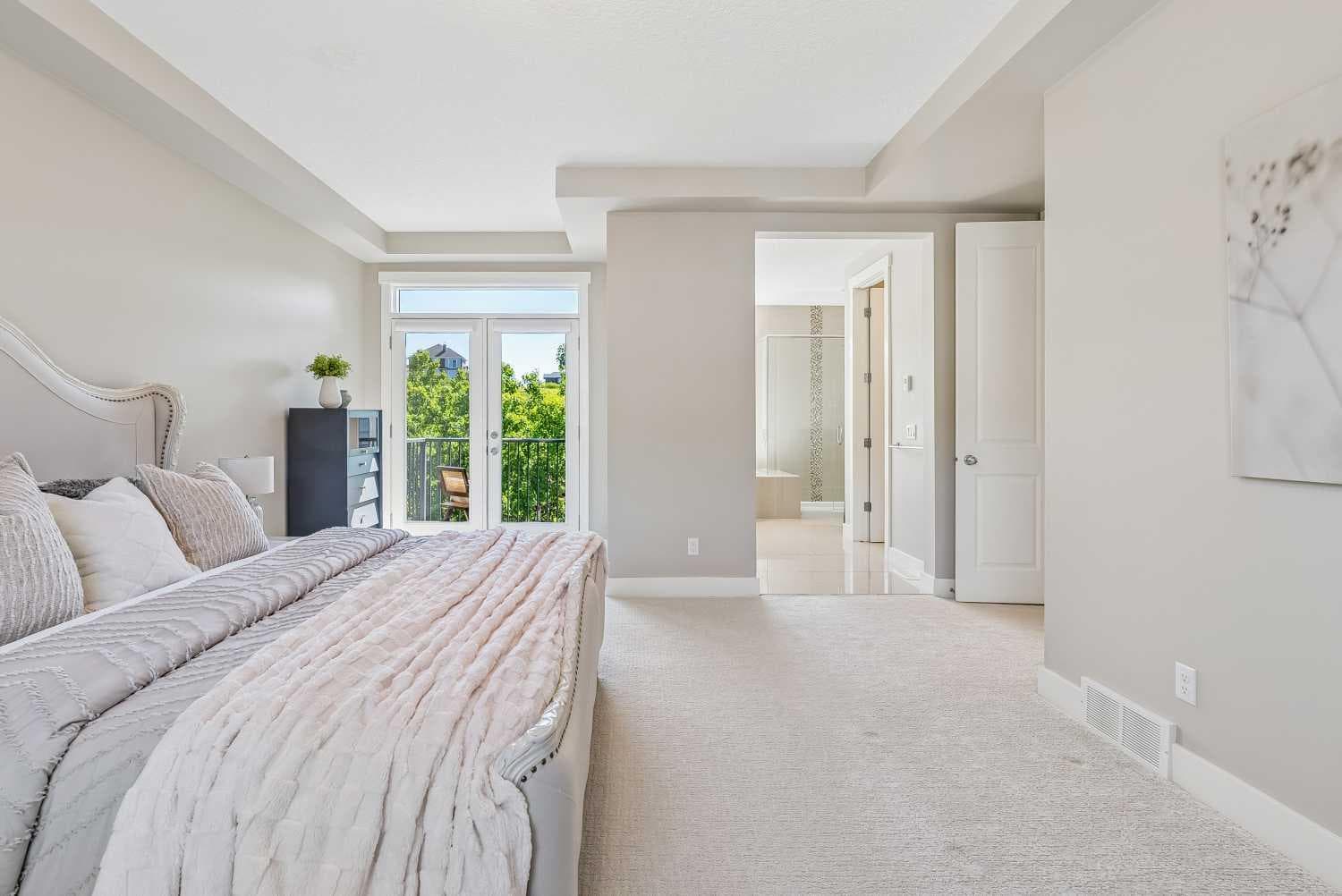 30 Ascot Crescent SW