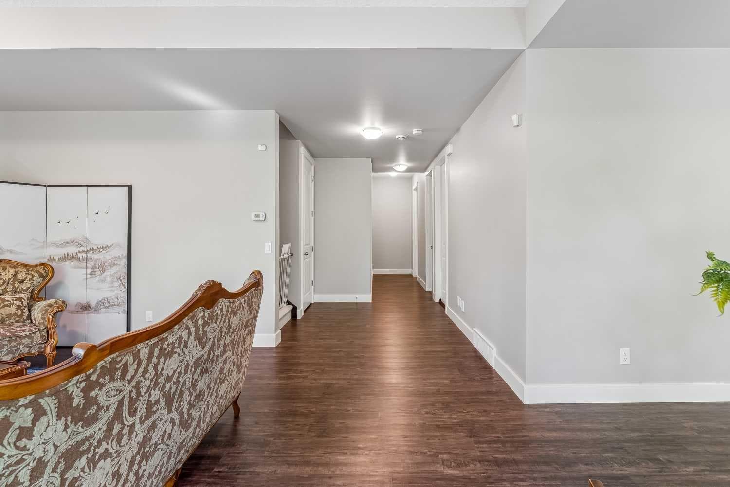 30 Ascot Crescent SW