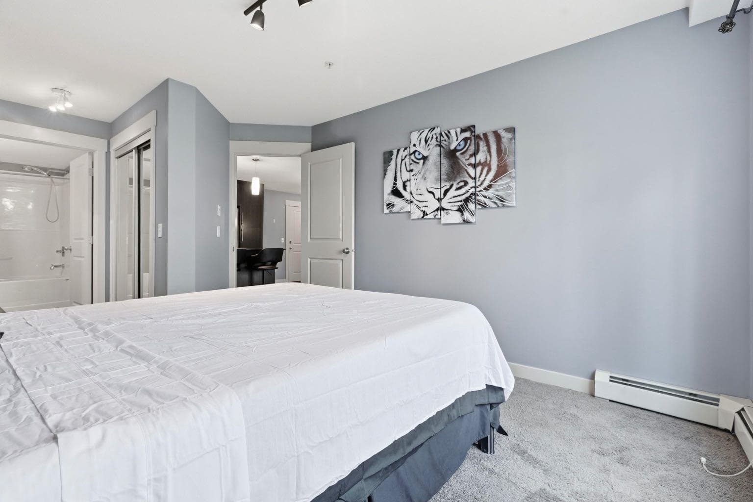 5105, 155 Skyview Ranch Way NE