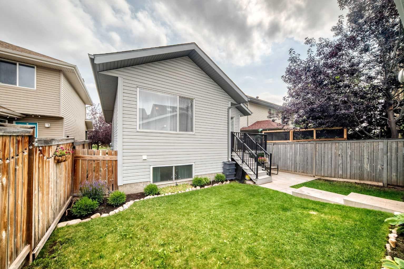 59 Prestwick Street SE