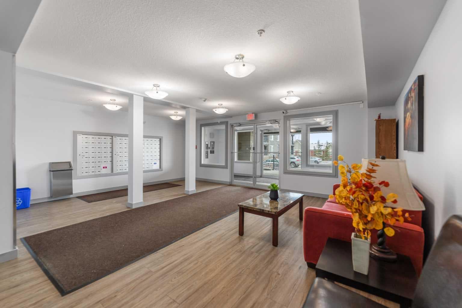 224, 195 Kincora Glen Road 