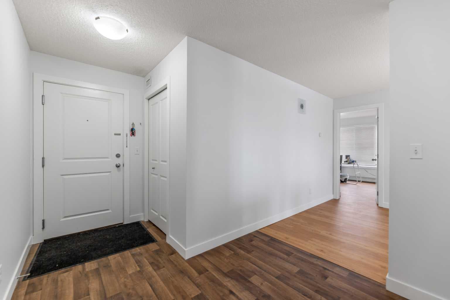 224, 195 Kincora Glen Road 