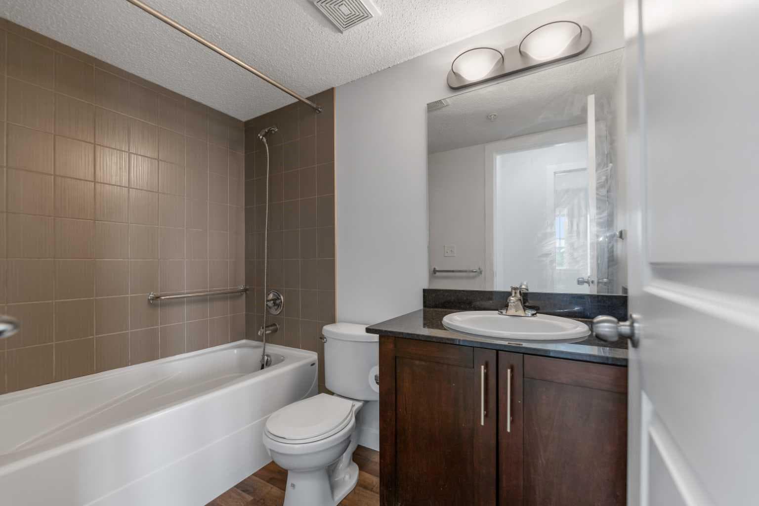 224, 195 Kincora Glen Road 