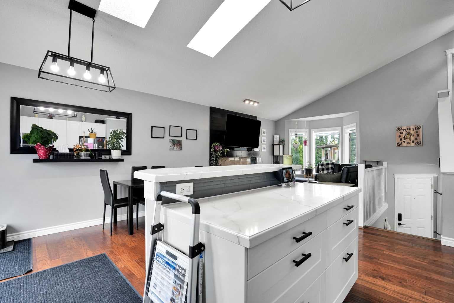 176 Sunset Heights 
