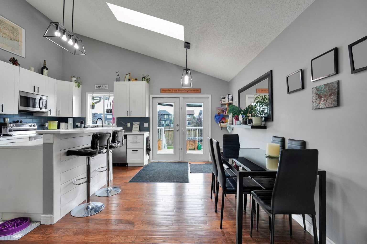 176 Sunset Heights 