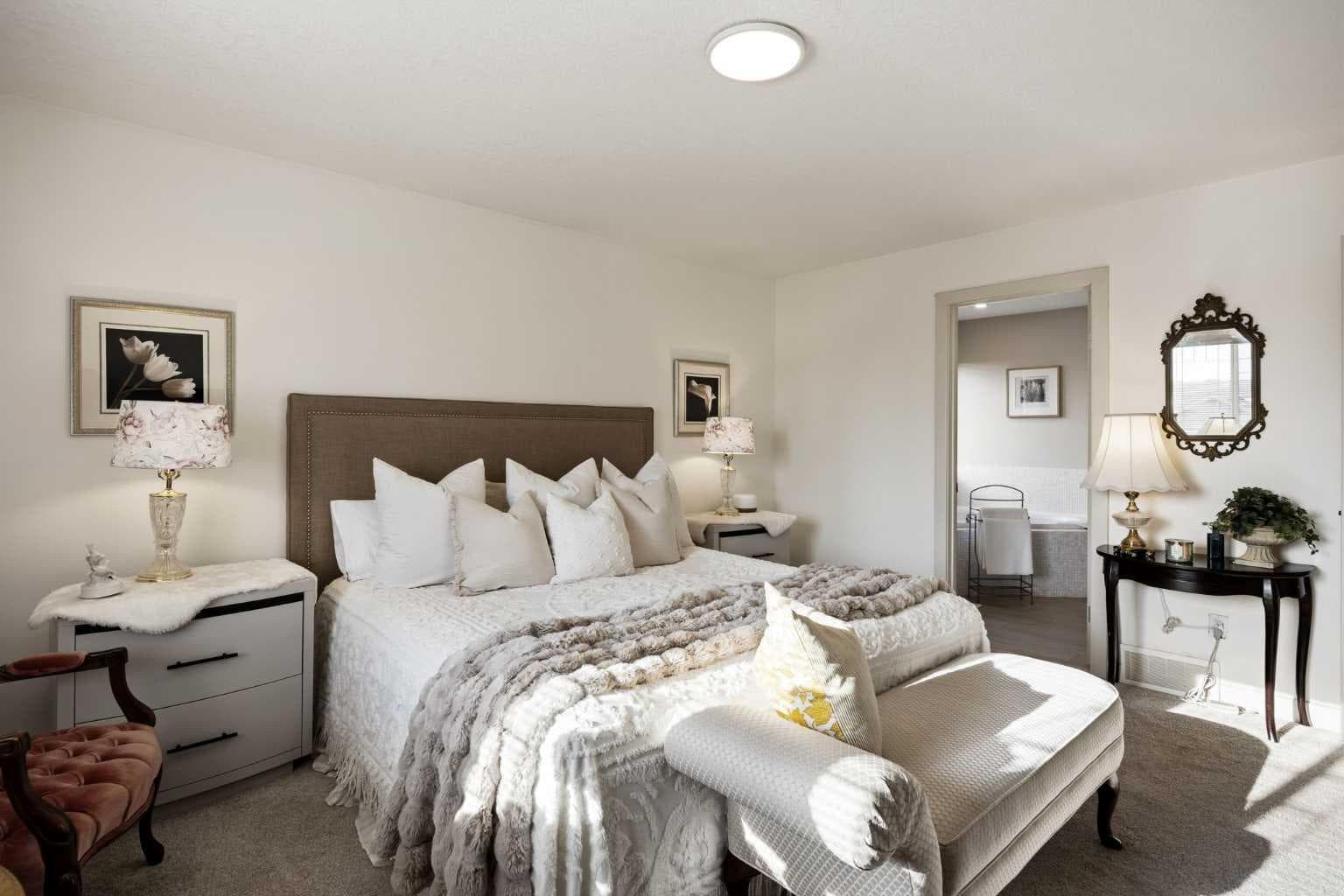21 Canals Cove SW