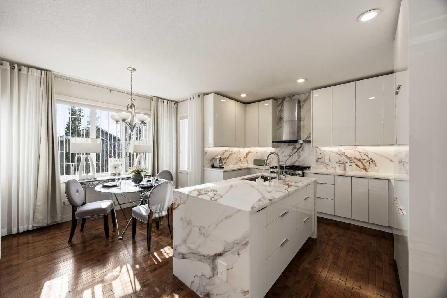21 Canals Cove SW