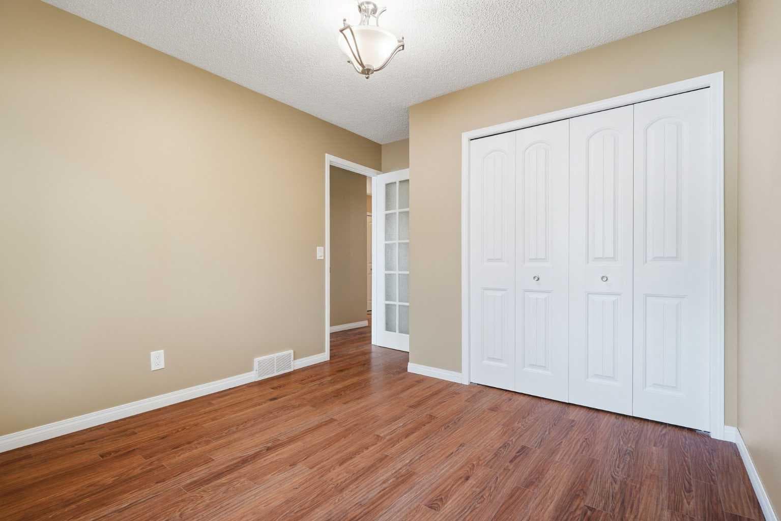 11 Macewan Park Heights NW
