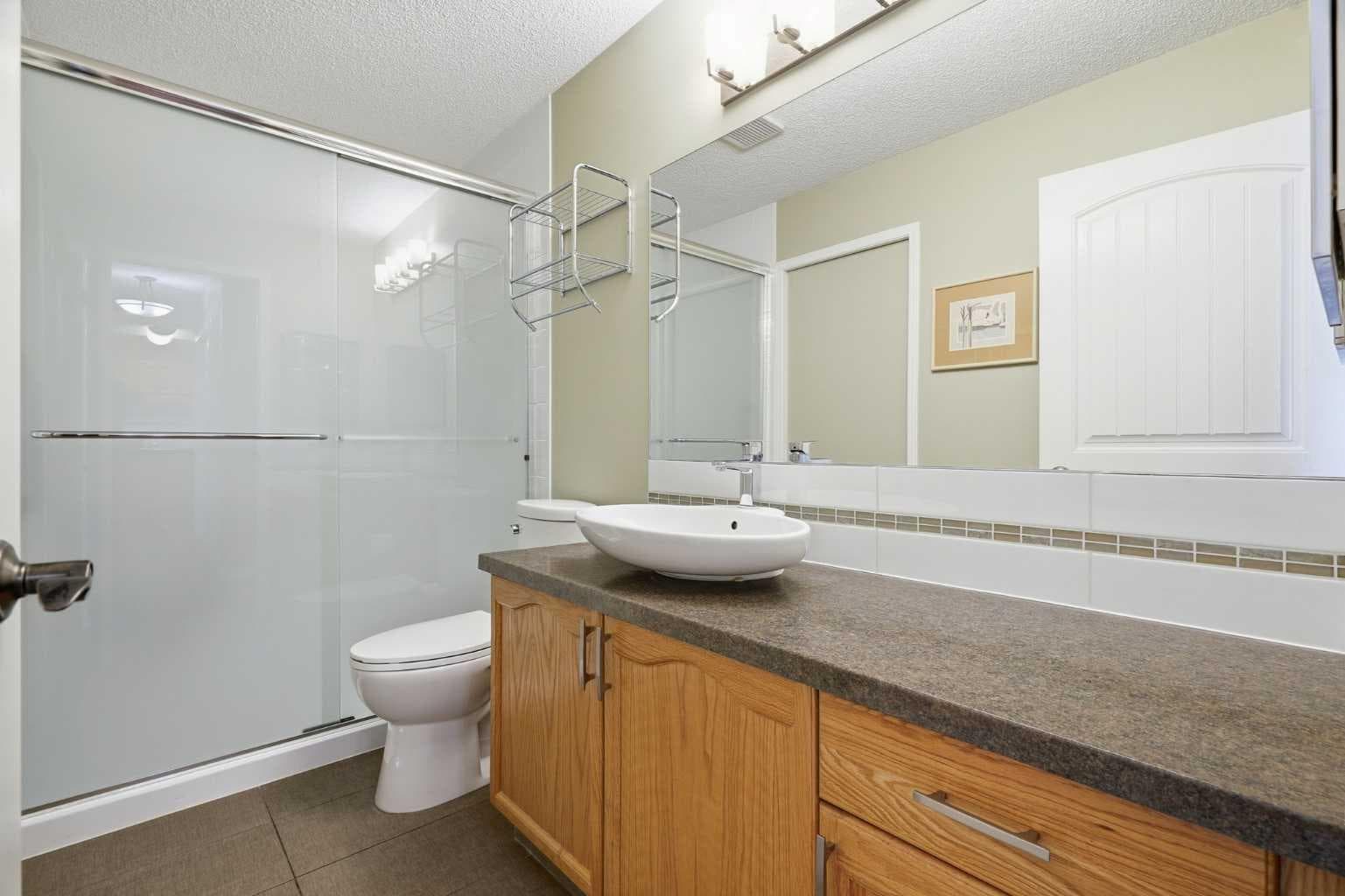 11 Macewan Park Heights NW