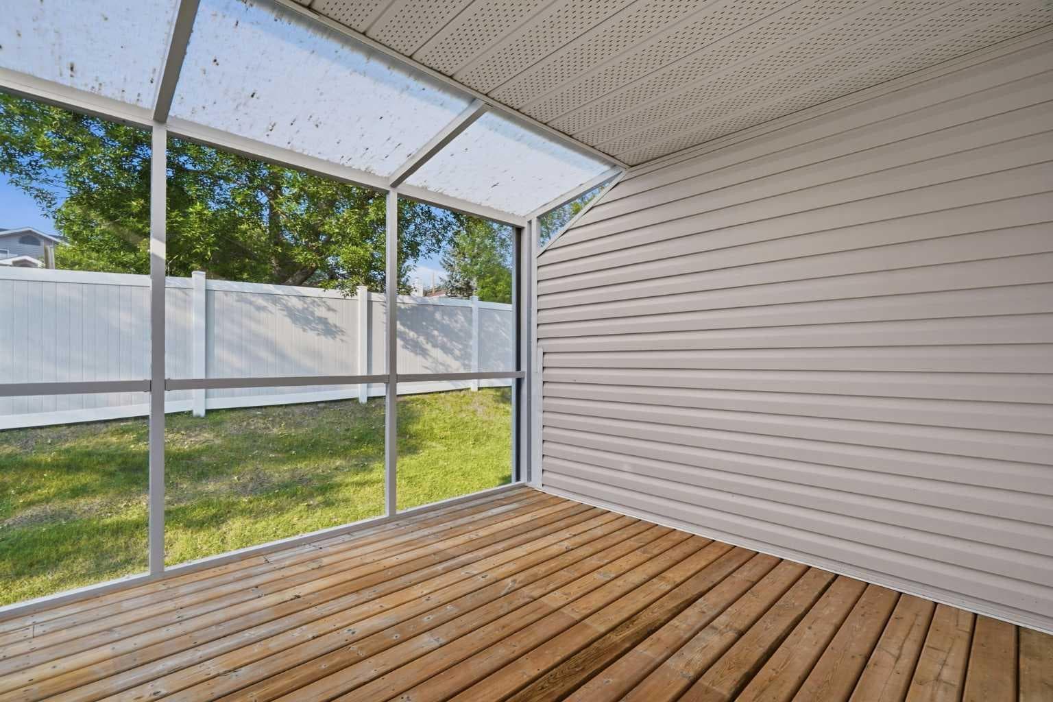 11 Macewan Park Heights NW