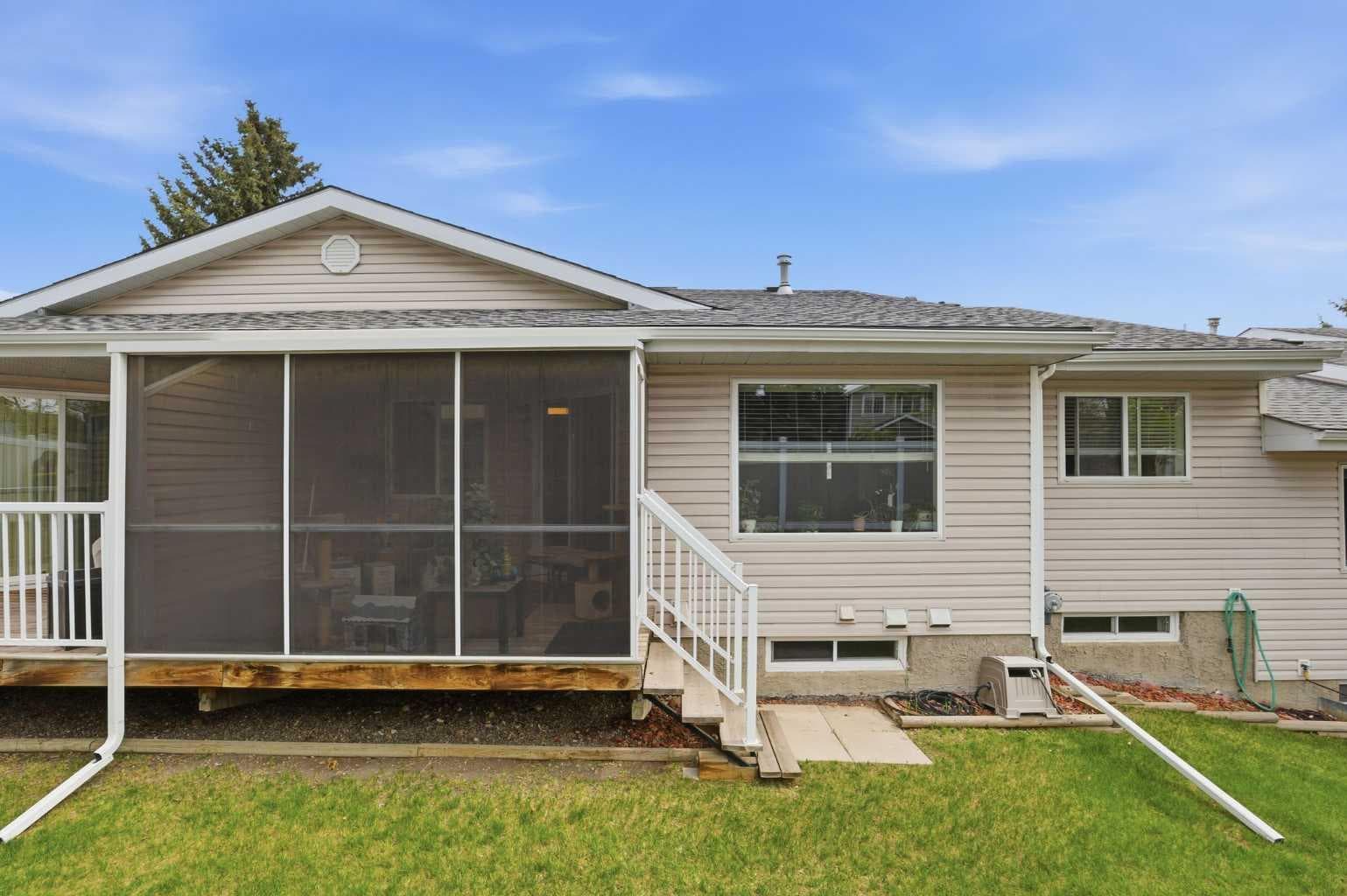 11 Macewan Park Heights NW