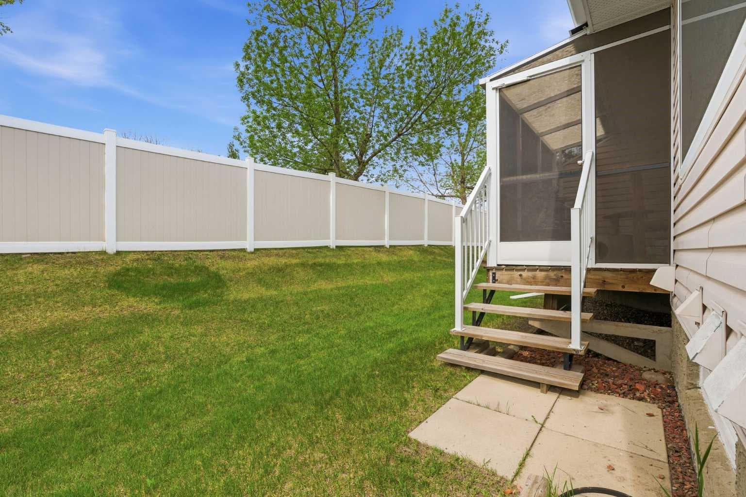 11 Macewan Park Heights NW