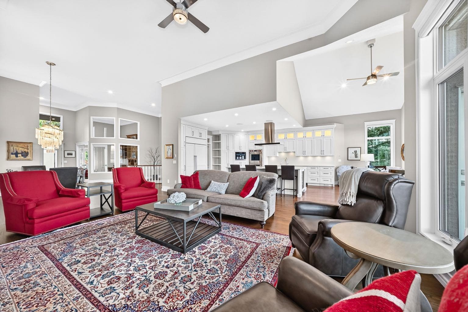 148 Scenic Ridge Crescent NW