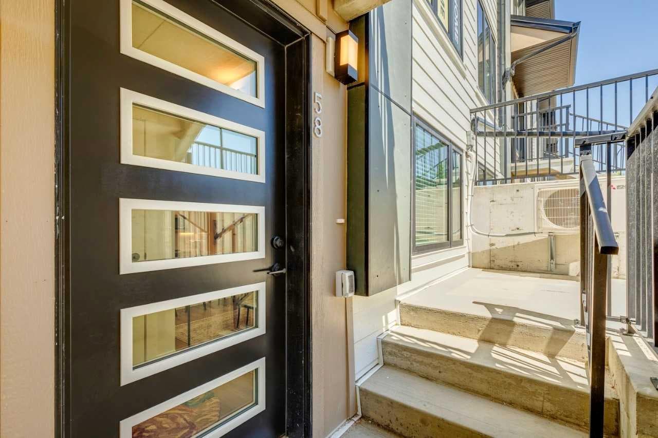 112, 40 Livingston Parade NE