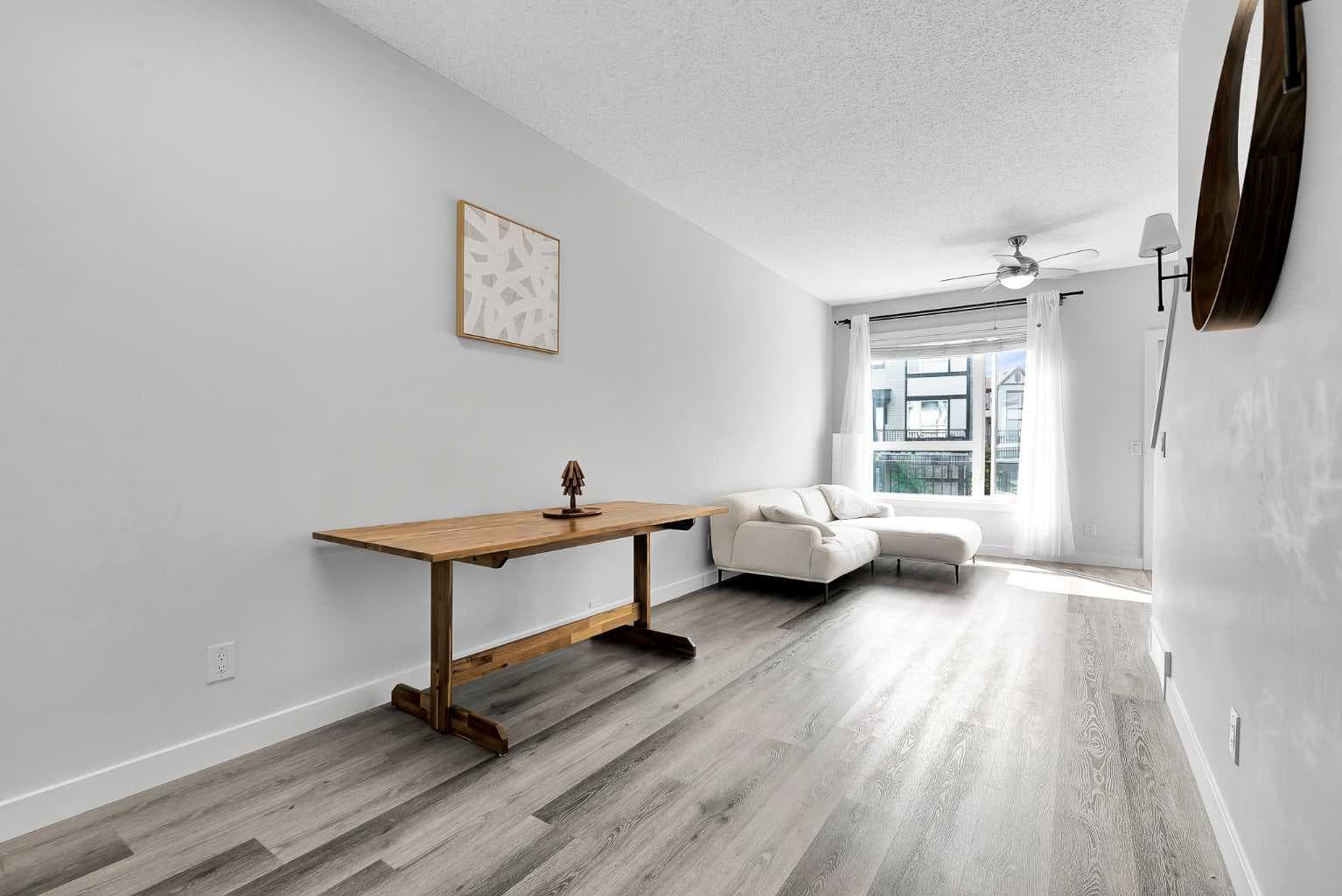 512, 16 Evanscrest Park NW