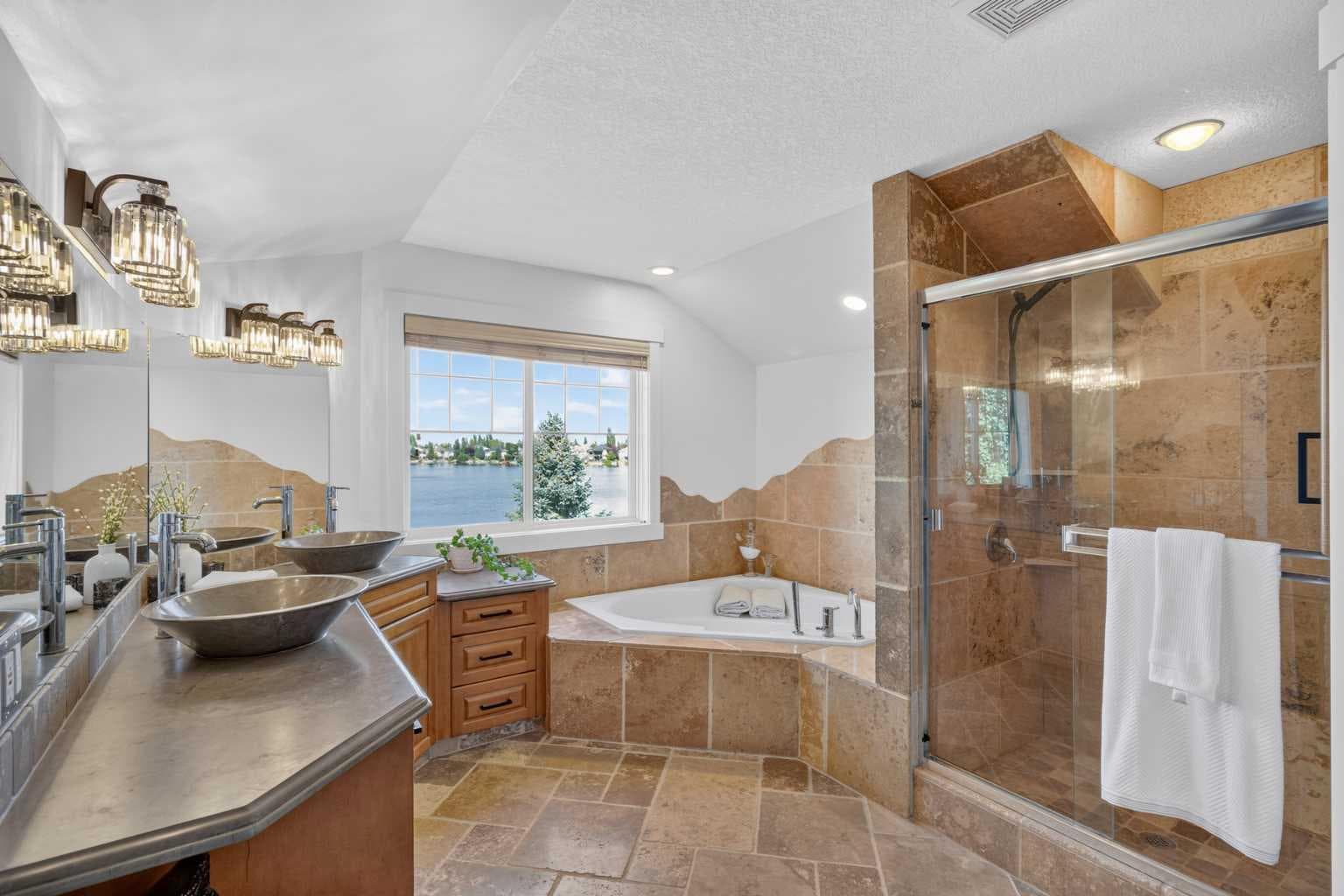 39 Chapala Terrace SE