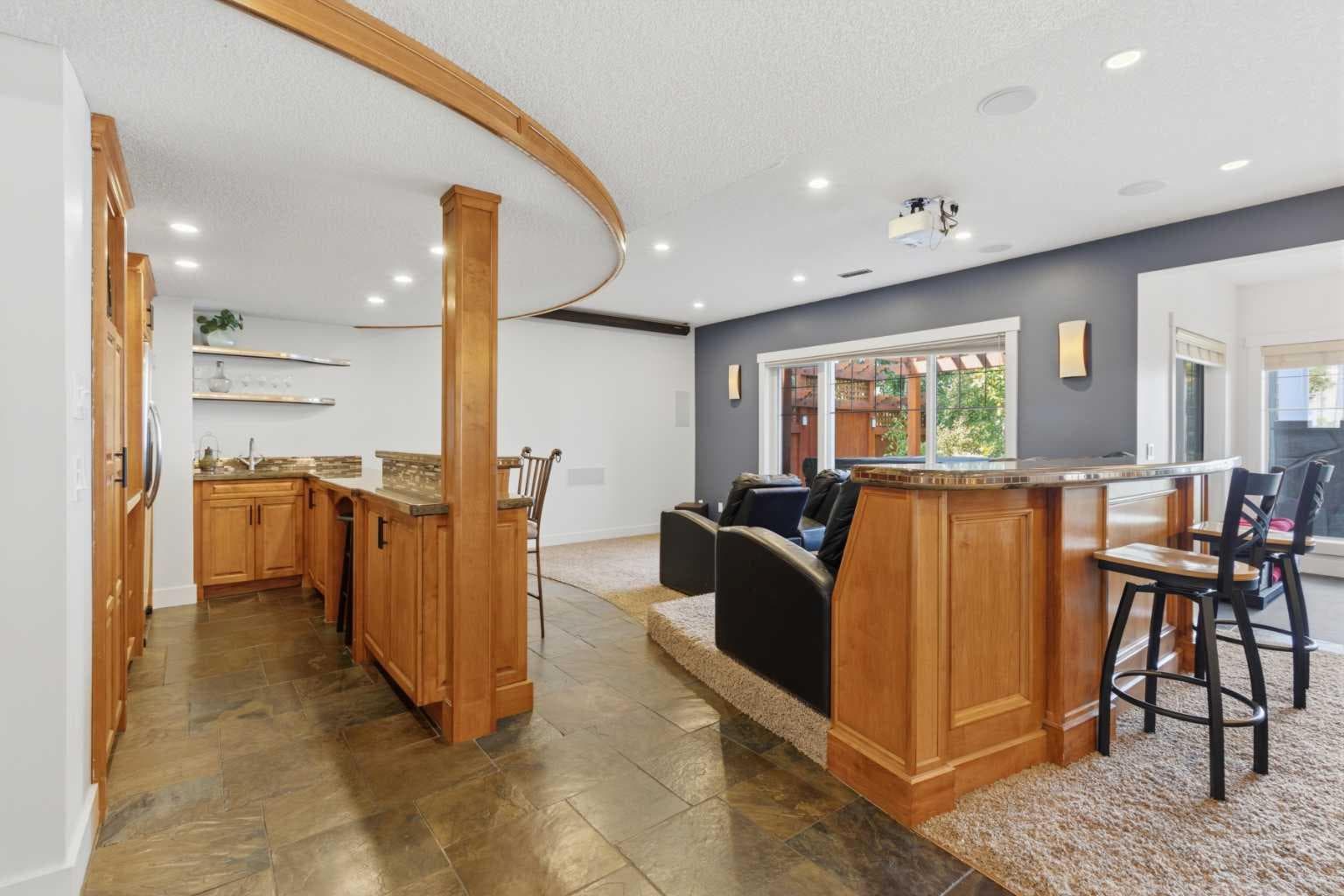 39 Chapala Terrace SE