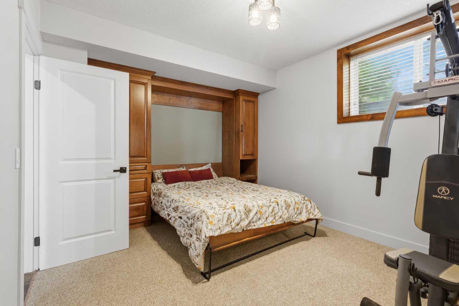 39 Chapala Terrace SE