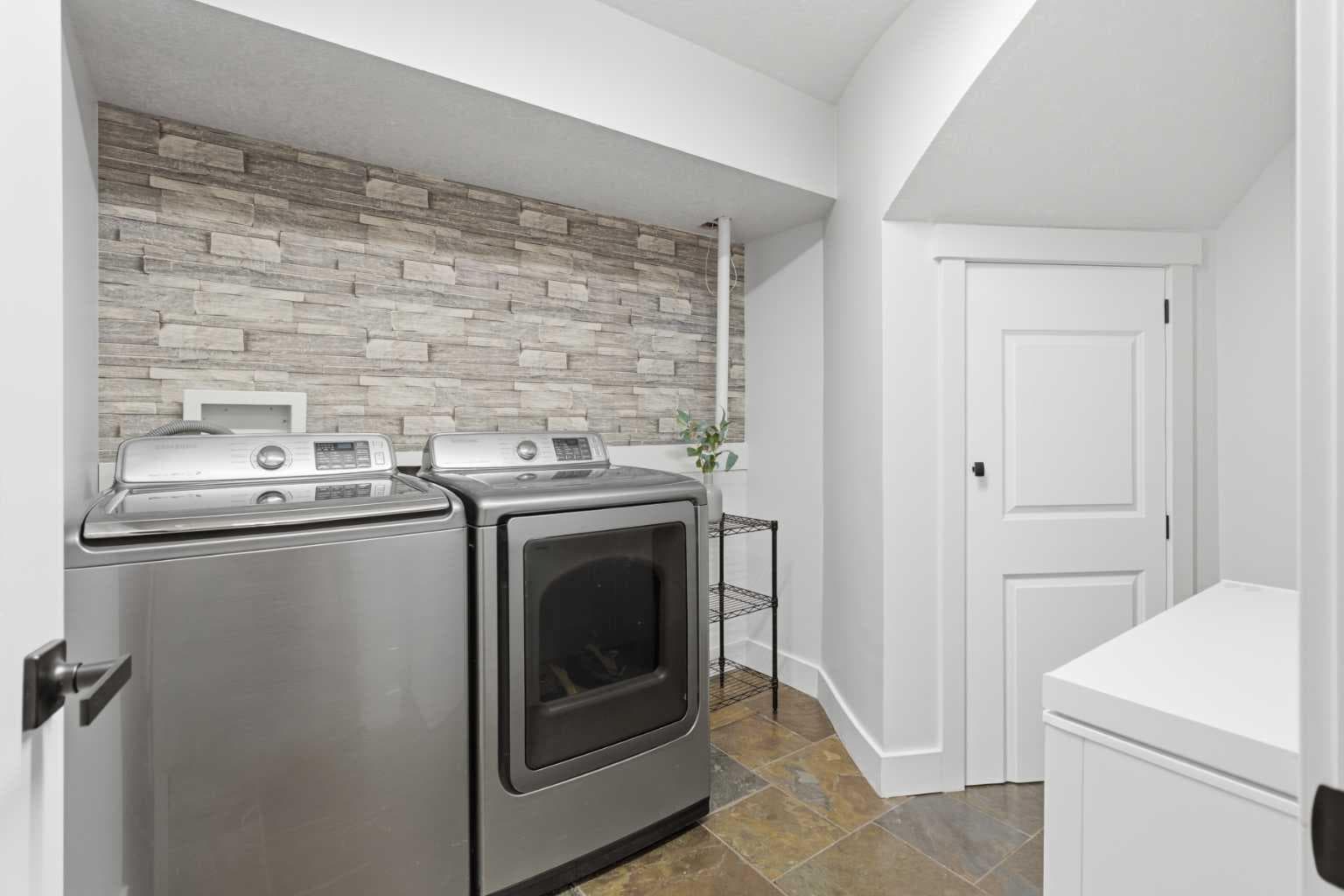 39 Chapala Terrace SE