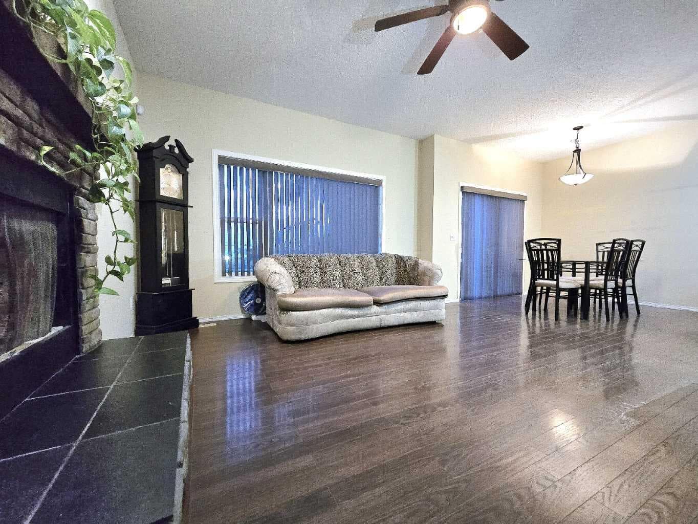 13 Tuscany Ridge Mews NW