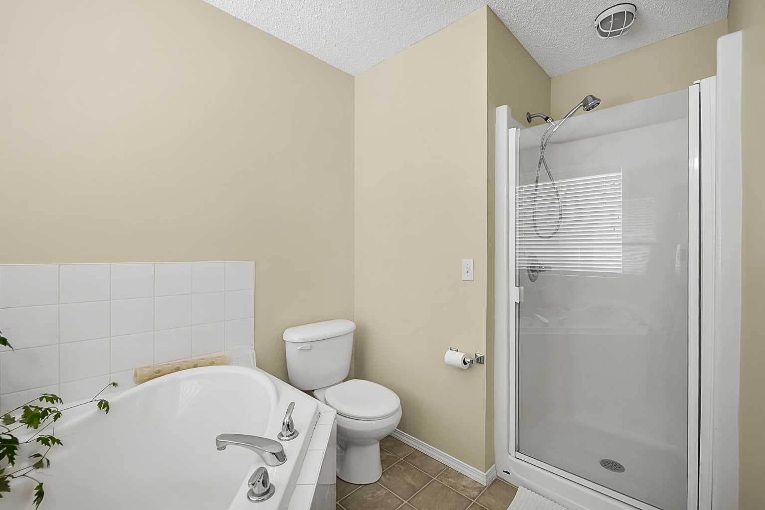 13 Tuscany Ridge Mews NW