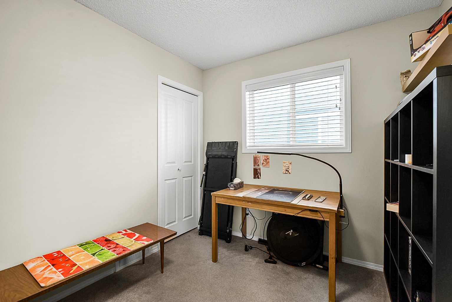13 Tuscany Ridge Mews NW