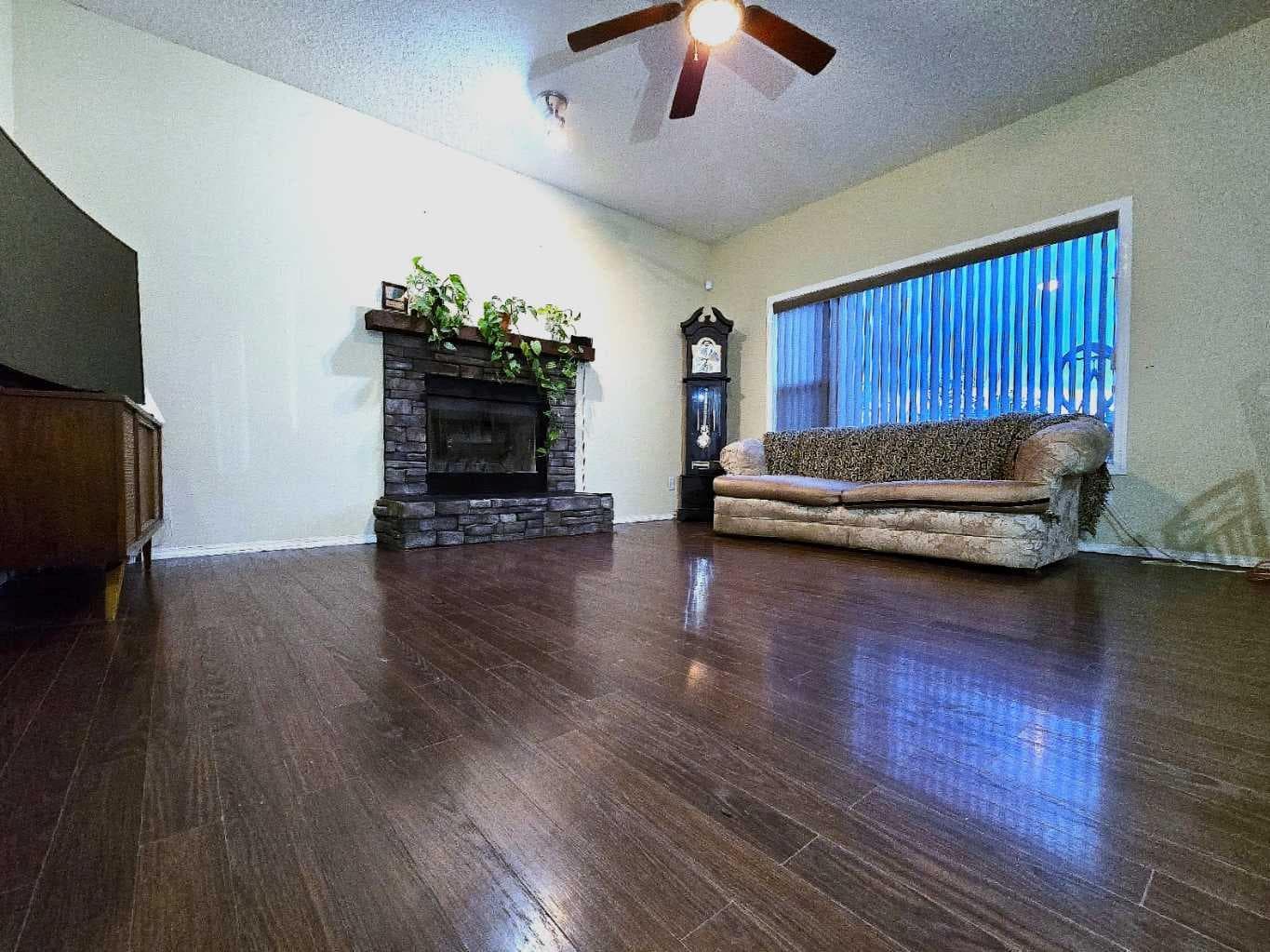 13 Tuscany Ridge Mews NW