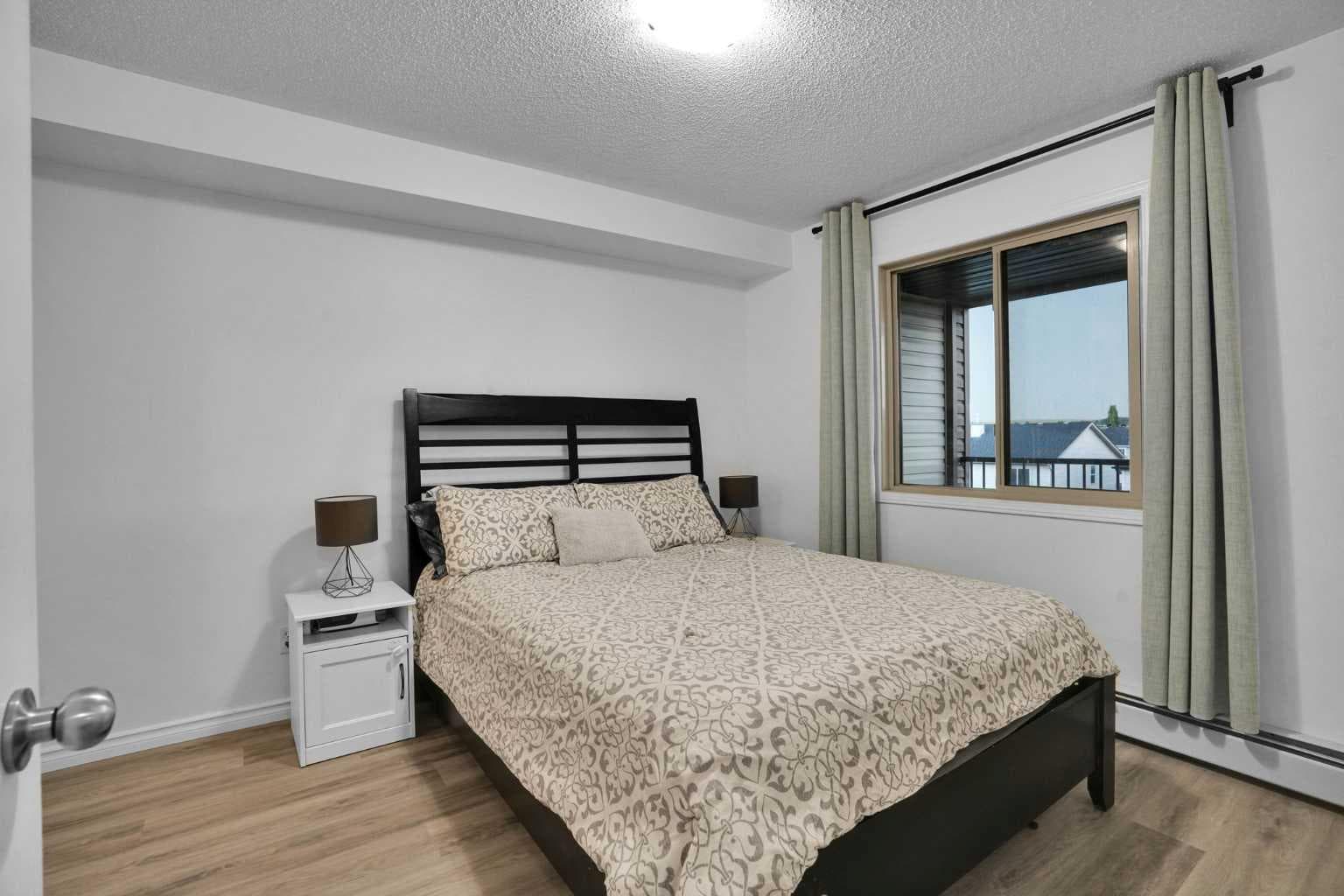 1407, 8 Bridlecrest Drive SW