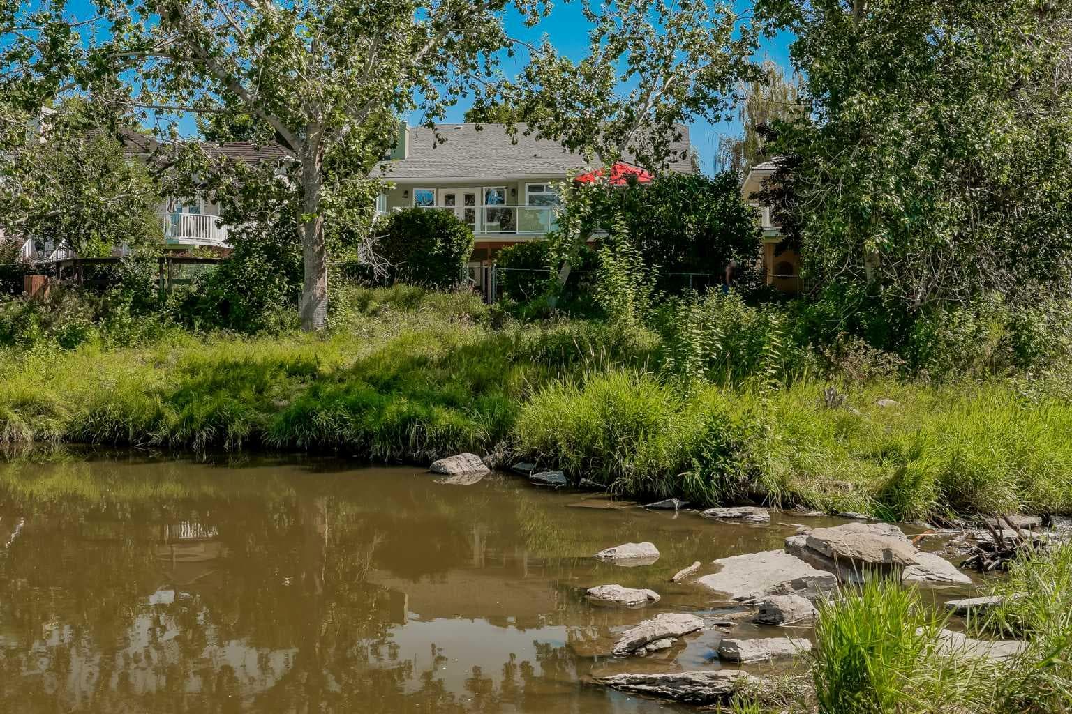 152 Waterstone Place SE