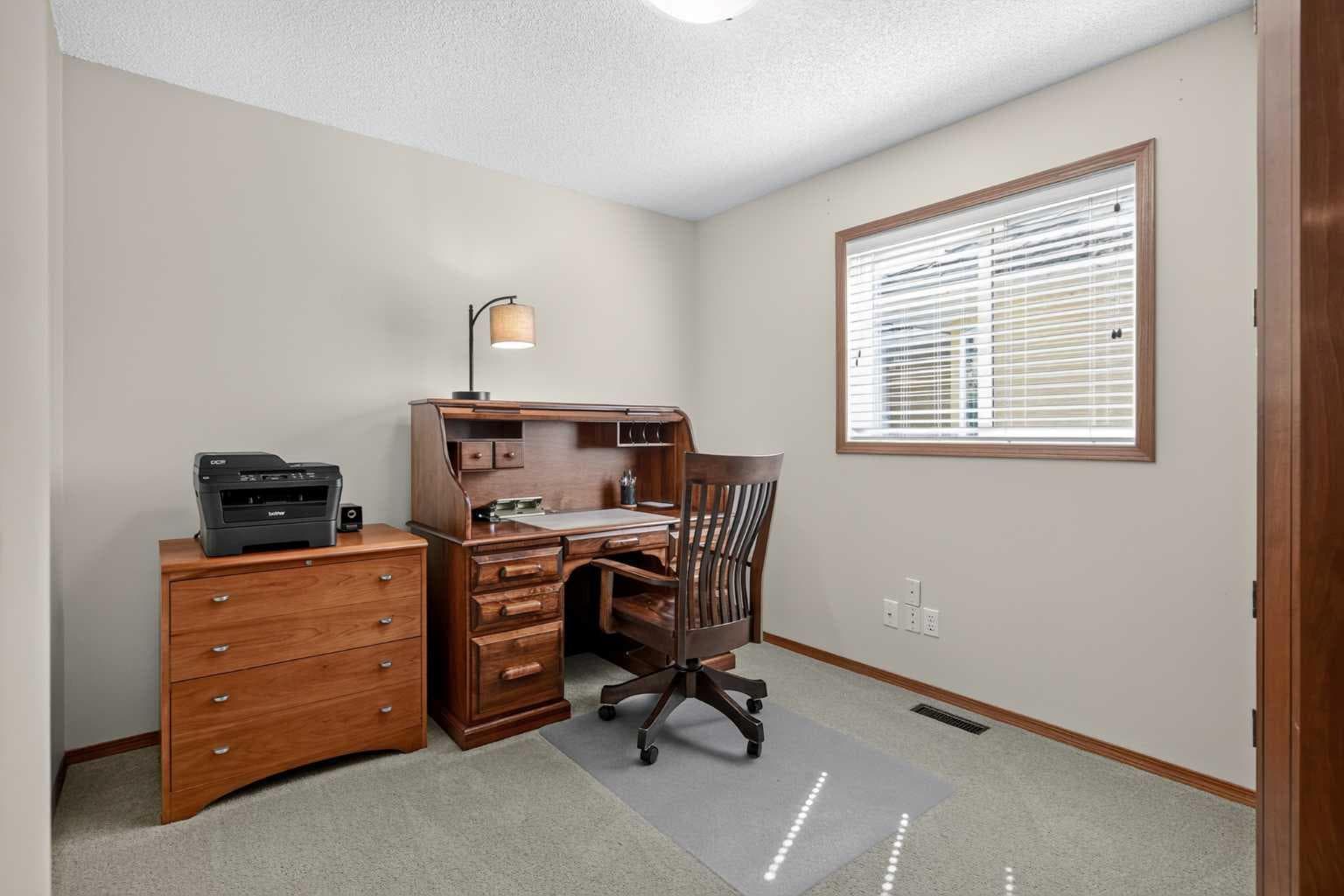 152 Waterstone Place SE