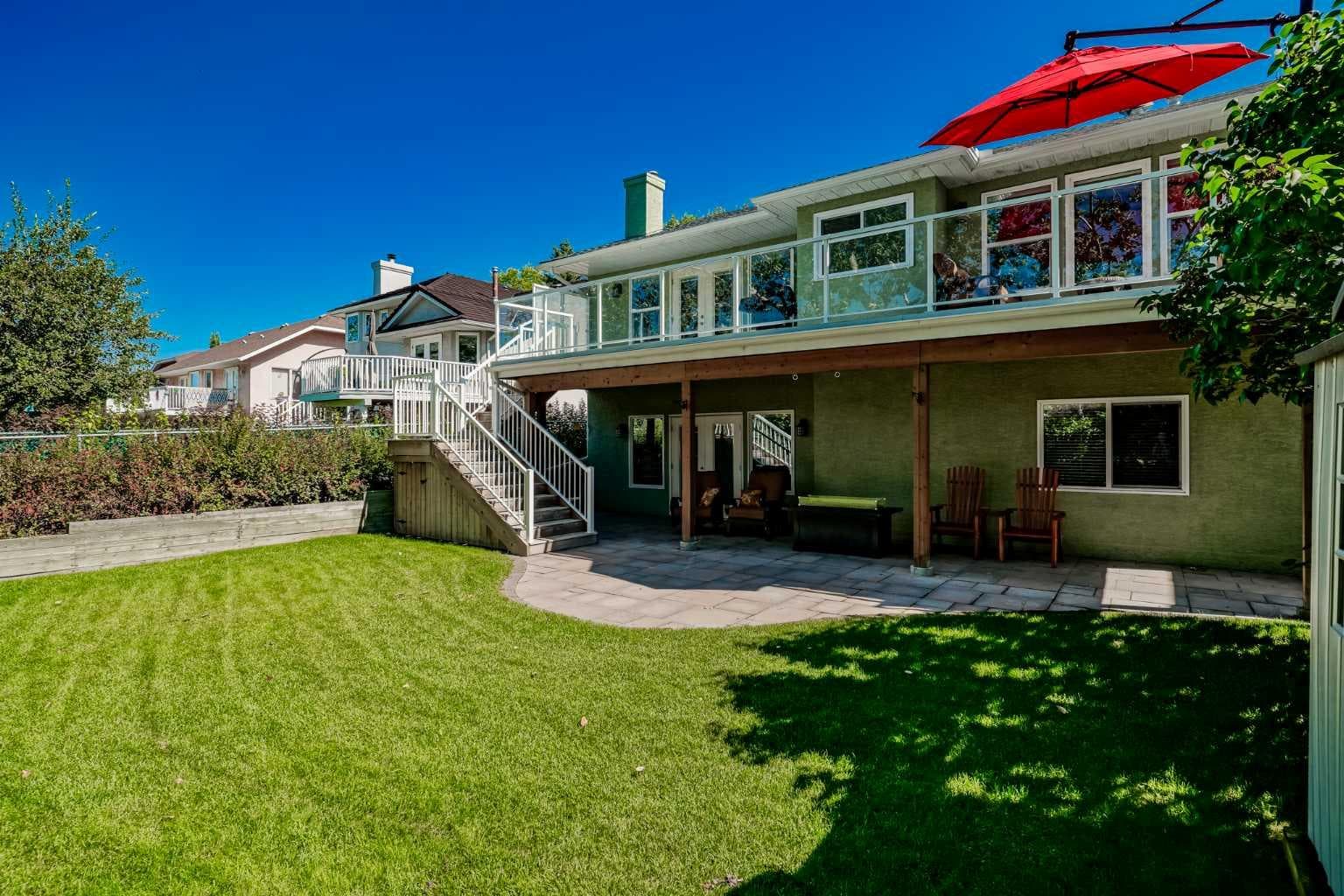 152 Waterstone Place SE