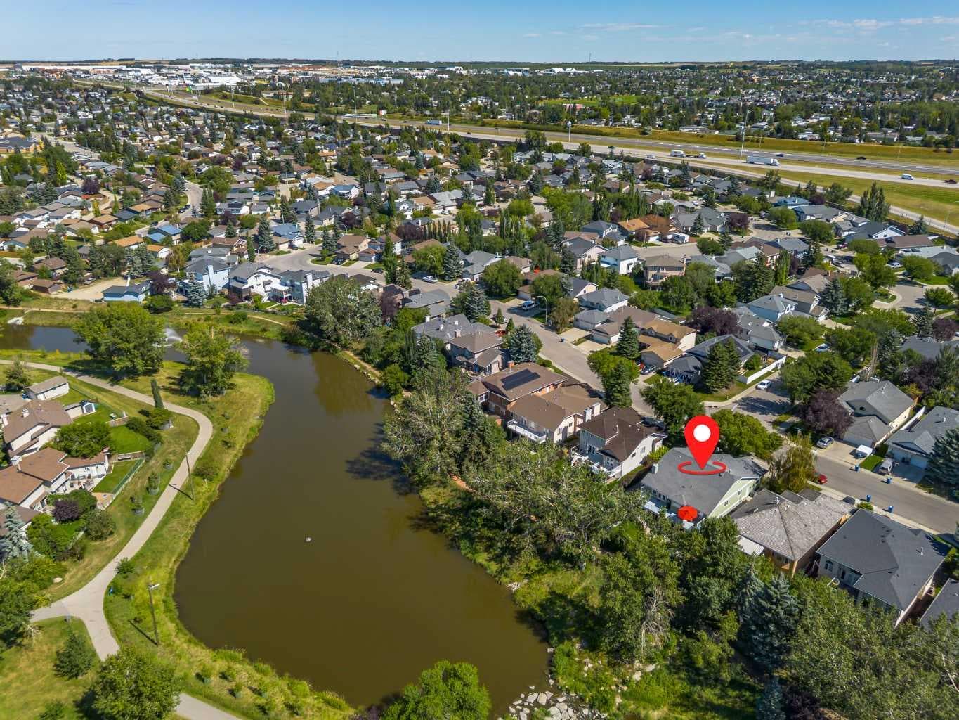 152 Waterstone Place SE