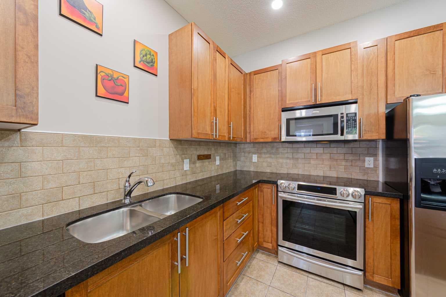 322, 88 Arbour Lake Road NW