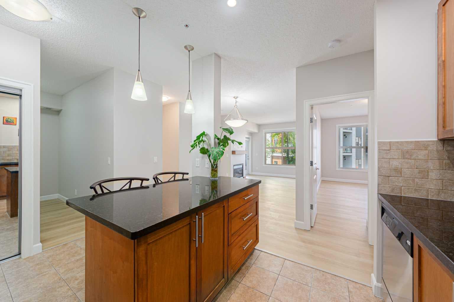 322, 88 Arbour Lake Road NW