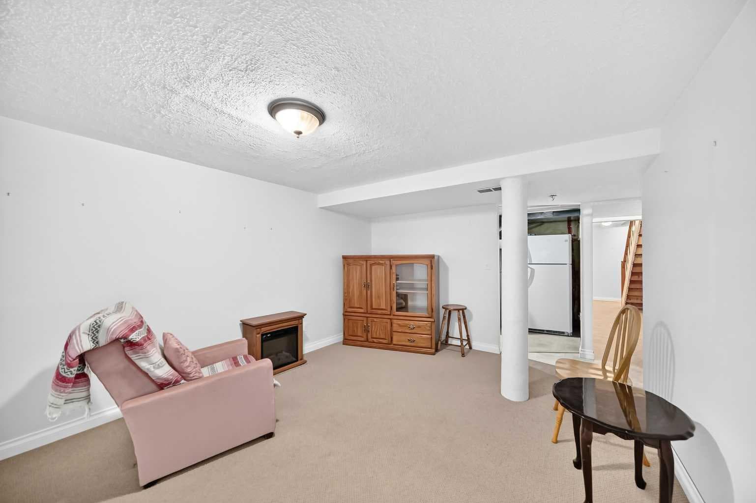 20 Everstone Place SW
