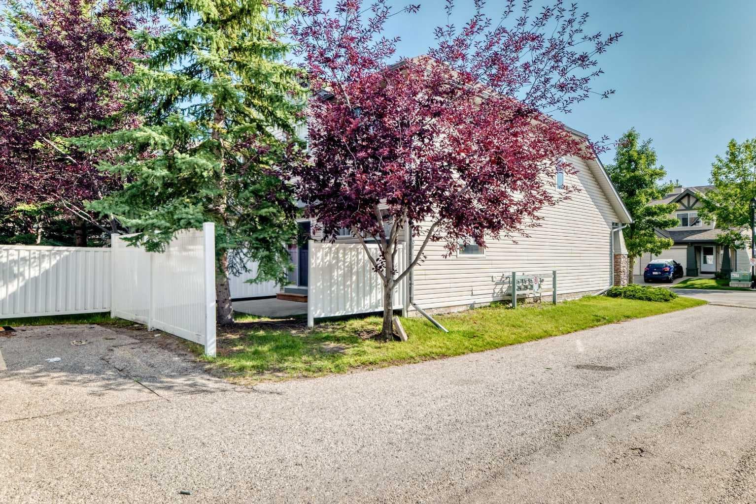 20 Everstone Place SW