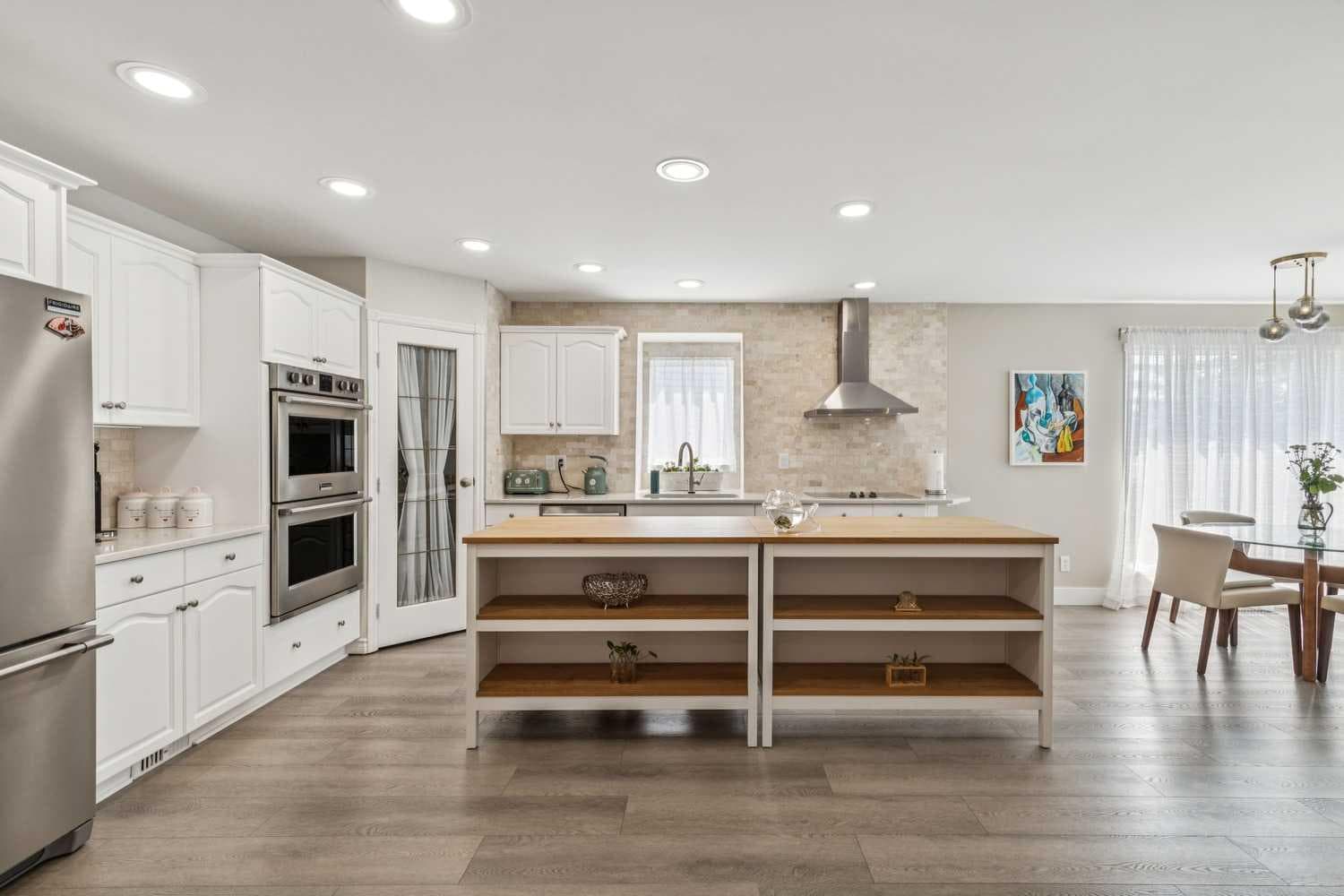 6991 Christie Briar Manor SW
