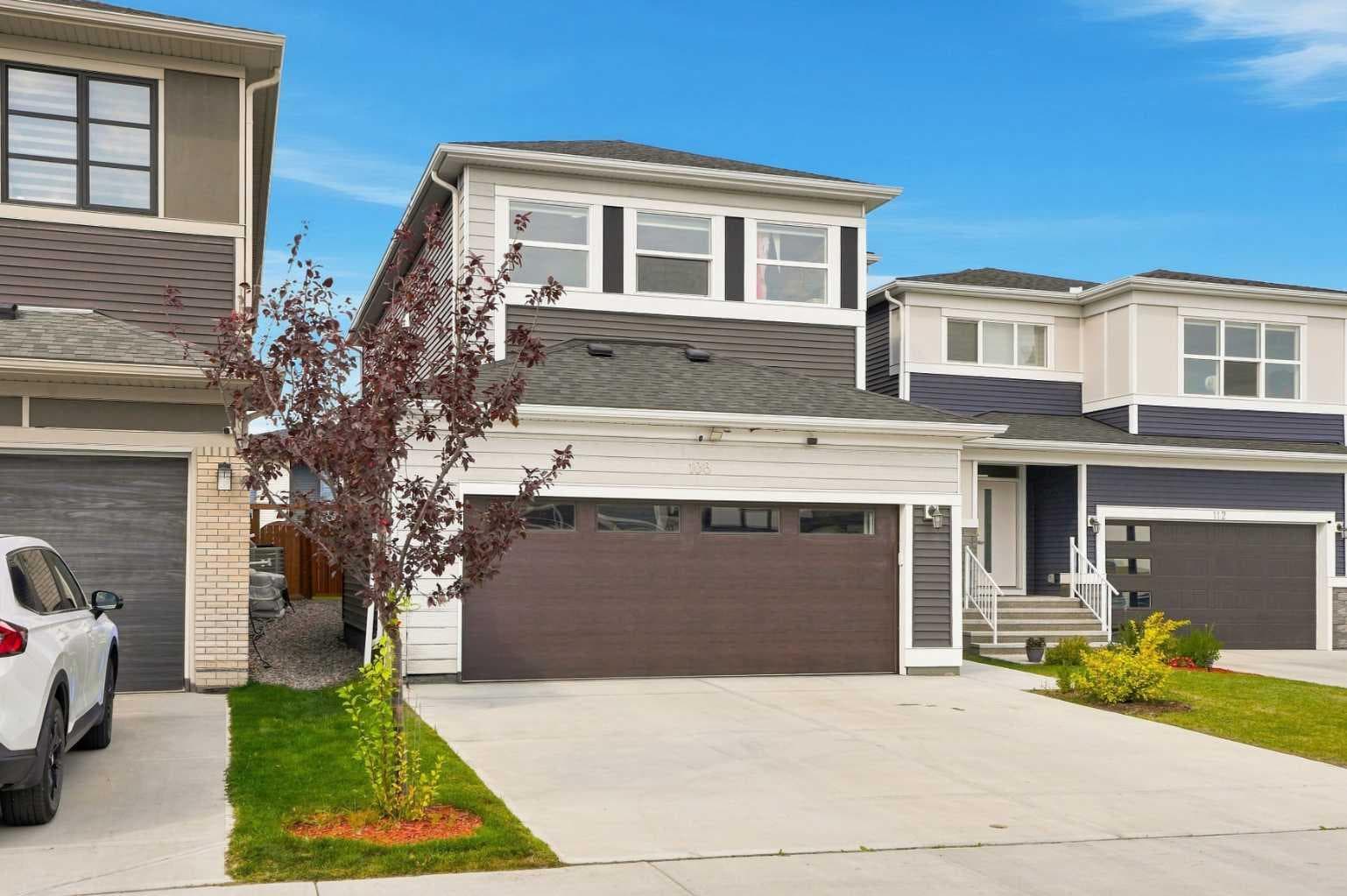 108 Homestead Close NE