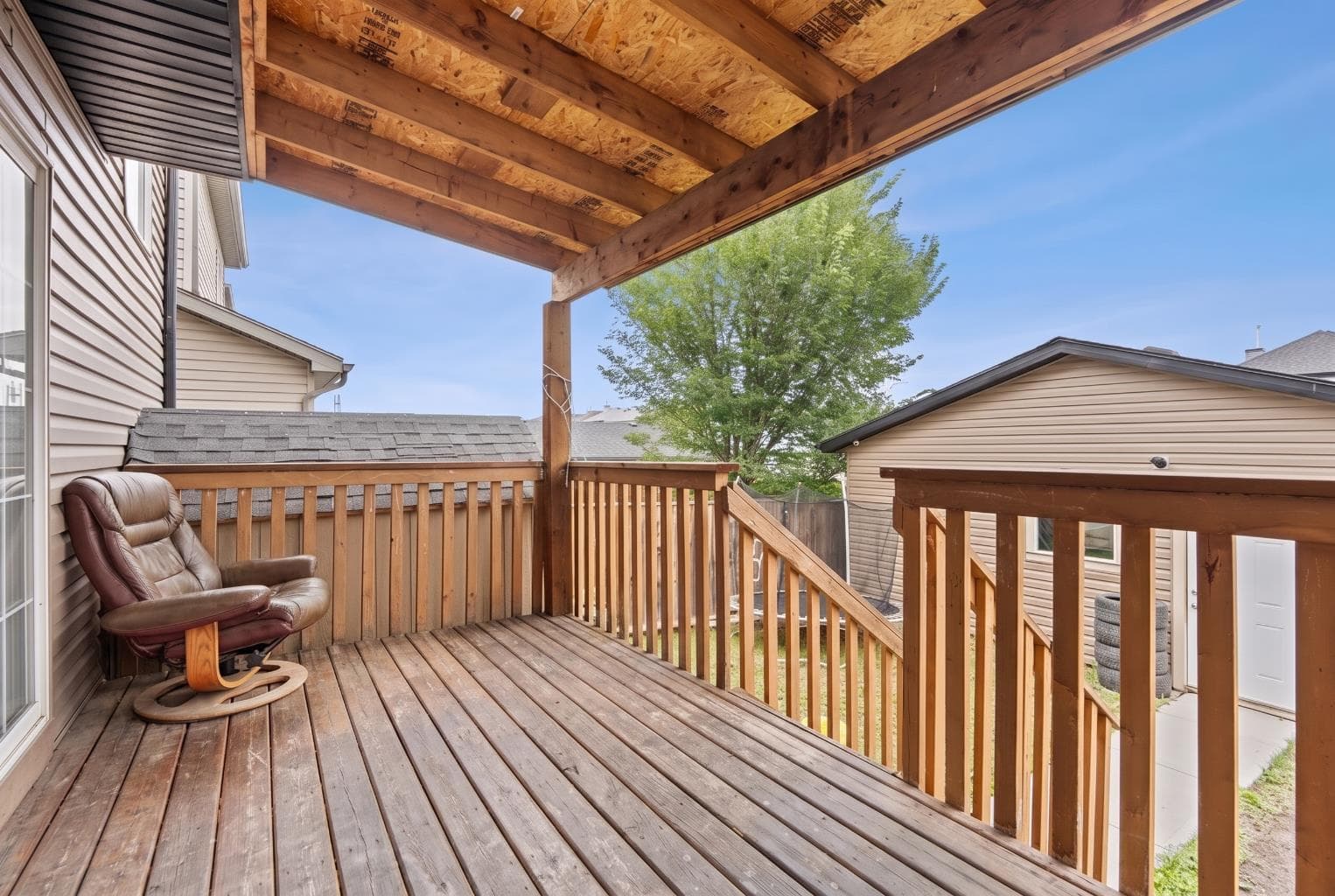 303 Saddlebrook Way NE